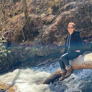 Meet your Posher, Christina